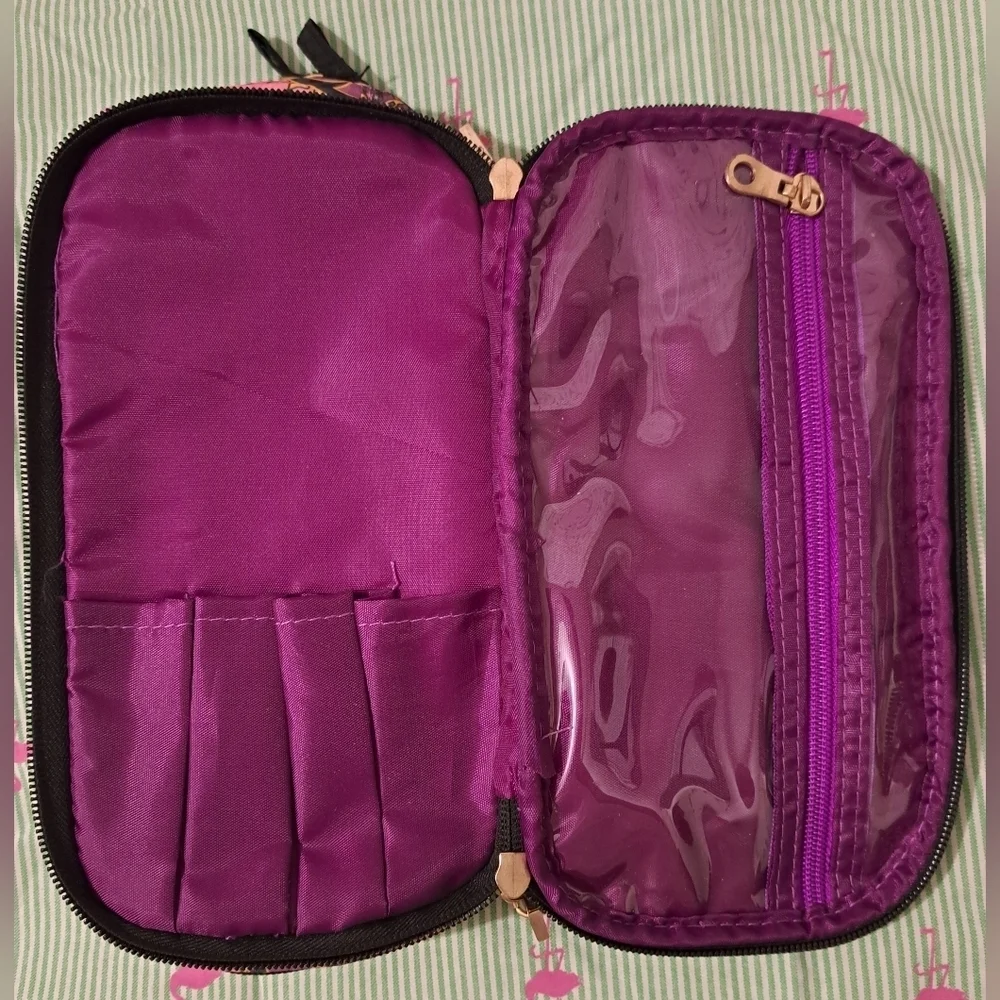 Trina Turk & Co 2 Pocket Paisley Vacation Travel Cosmetic Makeup Beauty Bag